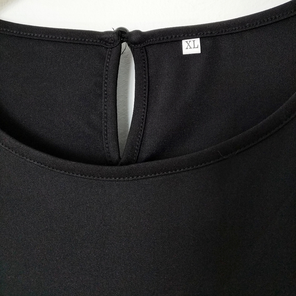 All Black Scalloped Edge Dress (XL) - Picture 2 of 8